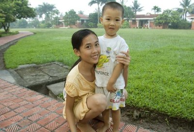 Vietnam SOS Mother and child