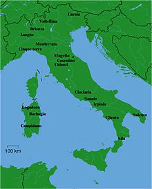 Mapa de Italia con los nombres de una docena de lugares comunes.