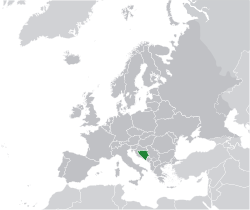 Ubicación de Bosnia y Herzegovina (verde) en Europa (gris oscuro) - [Leyenda]