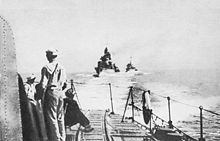 Foto de tres destructores polacos ejecución del Plan de Pekín y la evacuación de británicos antes del inicio de la invasión.