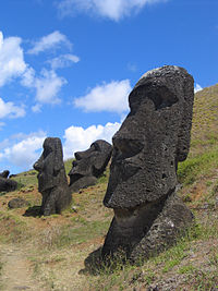 Moai en Rano Raraku, Isla de Pascua