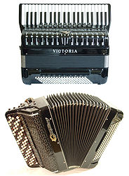 Un convertisseur de libre-basse accordéon-piano et un bayan.jpg Russie