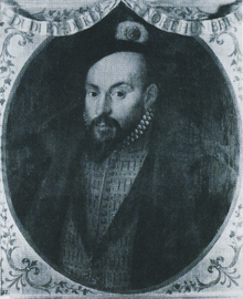 Miniature portrait du comte de Warwick, richement vêtu d'un pourpoint tailladé avec l'Ordre de la Jarretière sur un ruban autour du cou. Il est un bel homme aux yeux noirs et barbiche noire barbe.