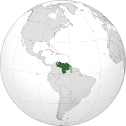Zone contrôlée par le Venezuela montré en vert foncé; revendiquée mais les régions incontrôlées représenté en vert clair.