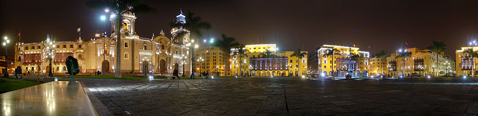 Vue d'ensemble du centre historique de Lima