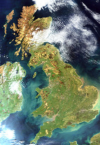 Image satellite de Grande-Bretagne et d'Irlande du Nord en Avril 2002.jpg