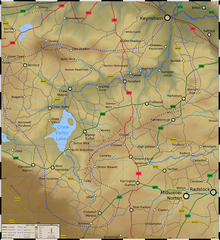 Mapa que mostra o lago, rios e estradas principais