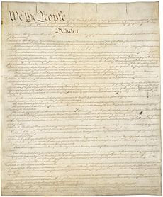 Uma página da cópia original da Constituição