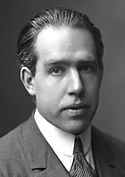 Uma foto de Niels Bohr