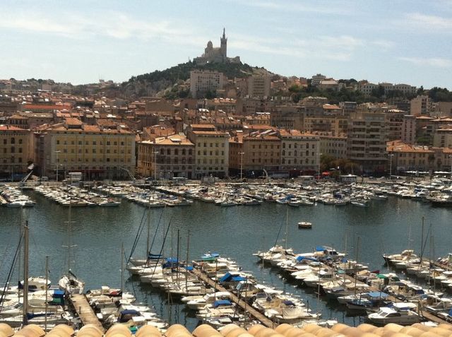 File:Marseille Vieux Port.jpg
