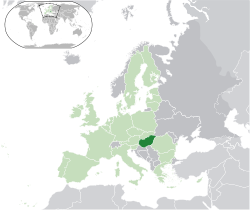 Localização da Hungria (verde escuro) - na Europa (verde e cinza escuro) - na União Europeia (verde) - [Legend]